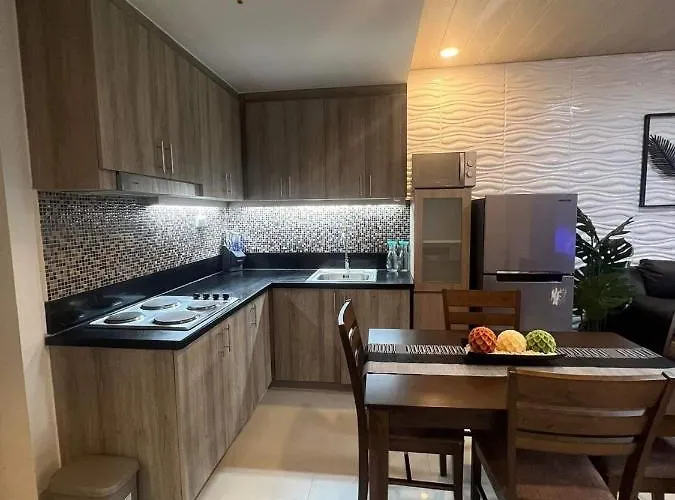 Urban Oasis: Prime With Airport Convenience Manila