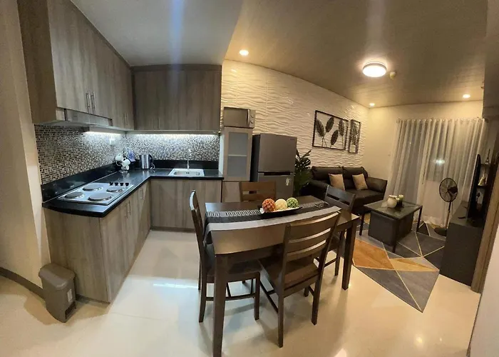 Urban Oasis: Prime With Airport Convenience * Manila
