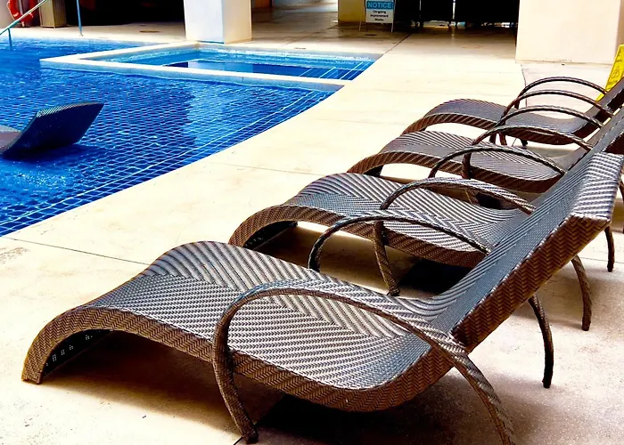 Apartment Urban Oasis: Prime With Airport Convenience Manila
