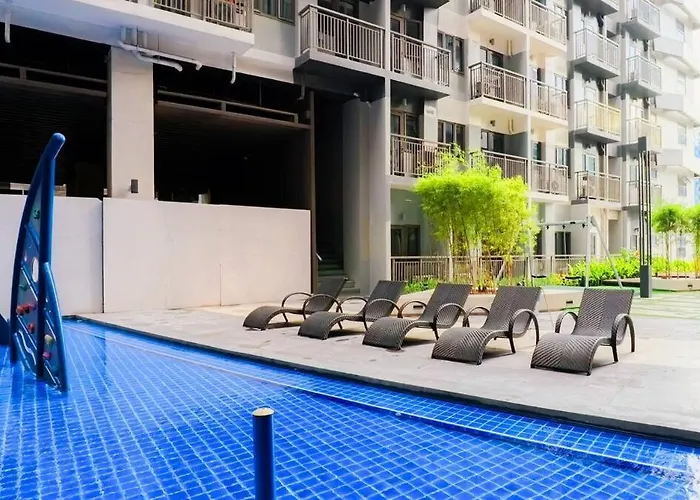 Urban Oasis: Prime With Airport Convenience Manila